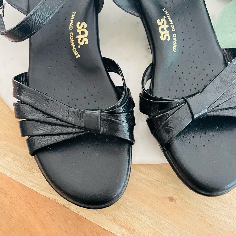 SAS Black Sandals Minimalist Design with Ankle Strap - Picture 3 of 7